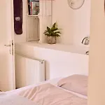 Apartment Wanna Rise *