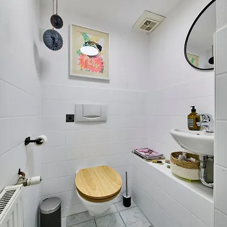 Wanna Rise Целль-ам-Зе